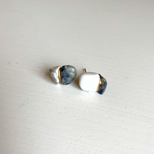 07. Sodalite and Howlite