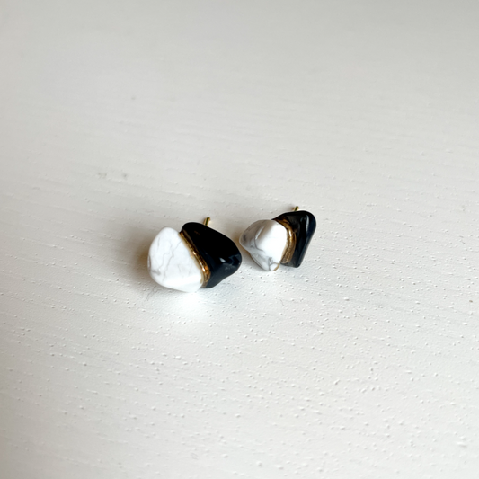 08. Howlite & Obsidian